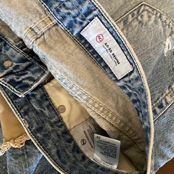 AG BOYFRIEND SLIM/SLOUCHY SIZE 29. Never worn. - Picture 5 of 7